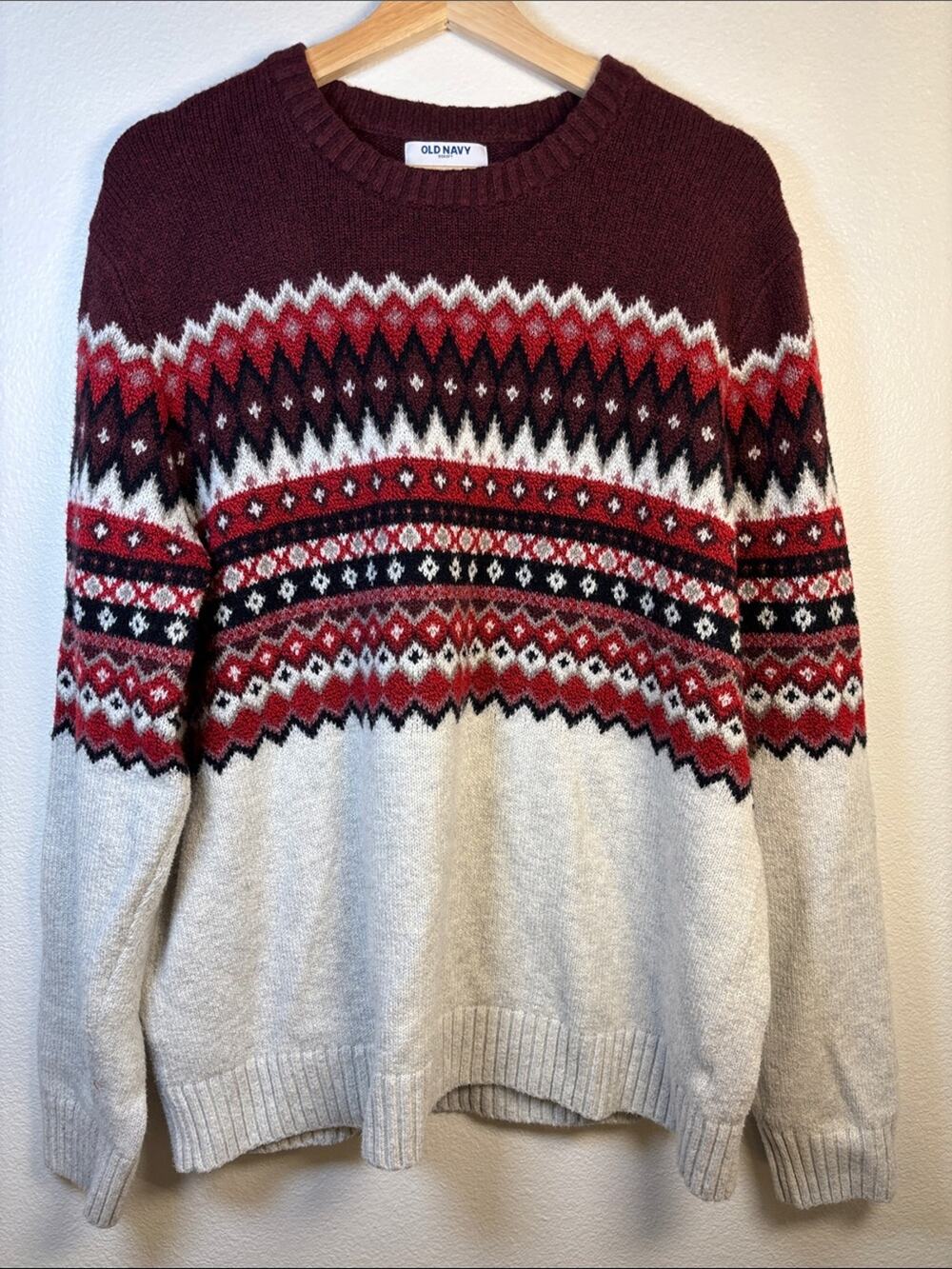 Old Navy Men's Fair Isle Crewneck Sweater - Burgundy, Red & Cream So Soft Large